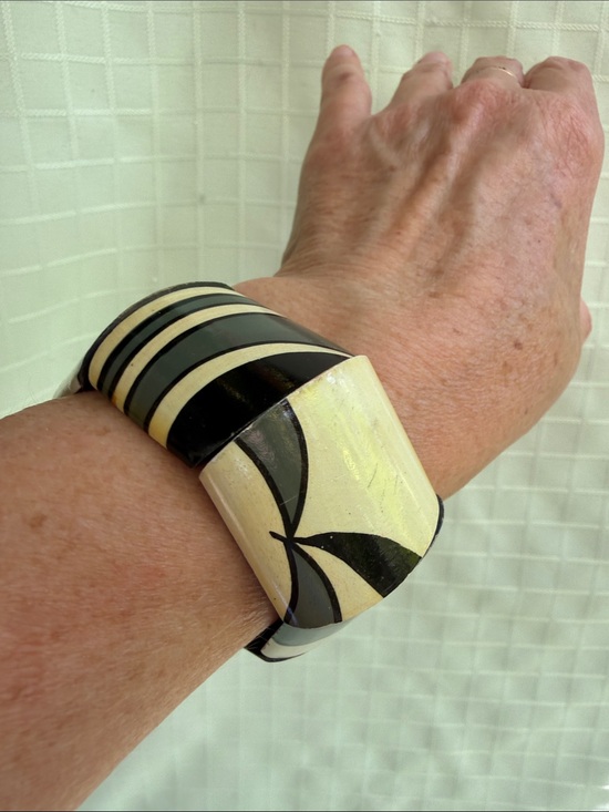Vintage Other - Vintage Black & Cream Patterned Cuff Wooden Bracelet with Smooth Finish